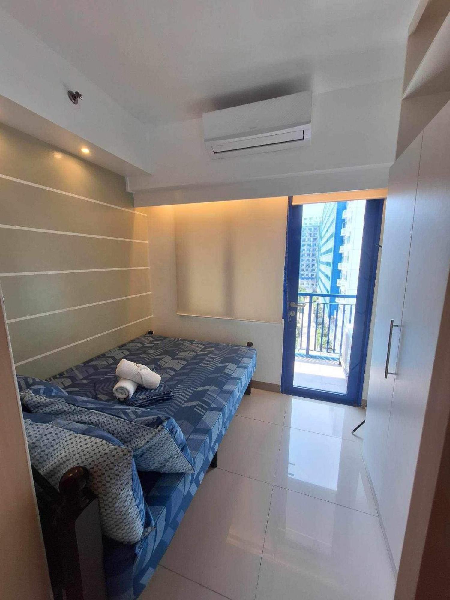 Sea Residences Moa-Eric Apartments Манила Екстериор снимка