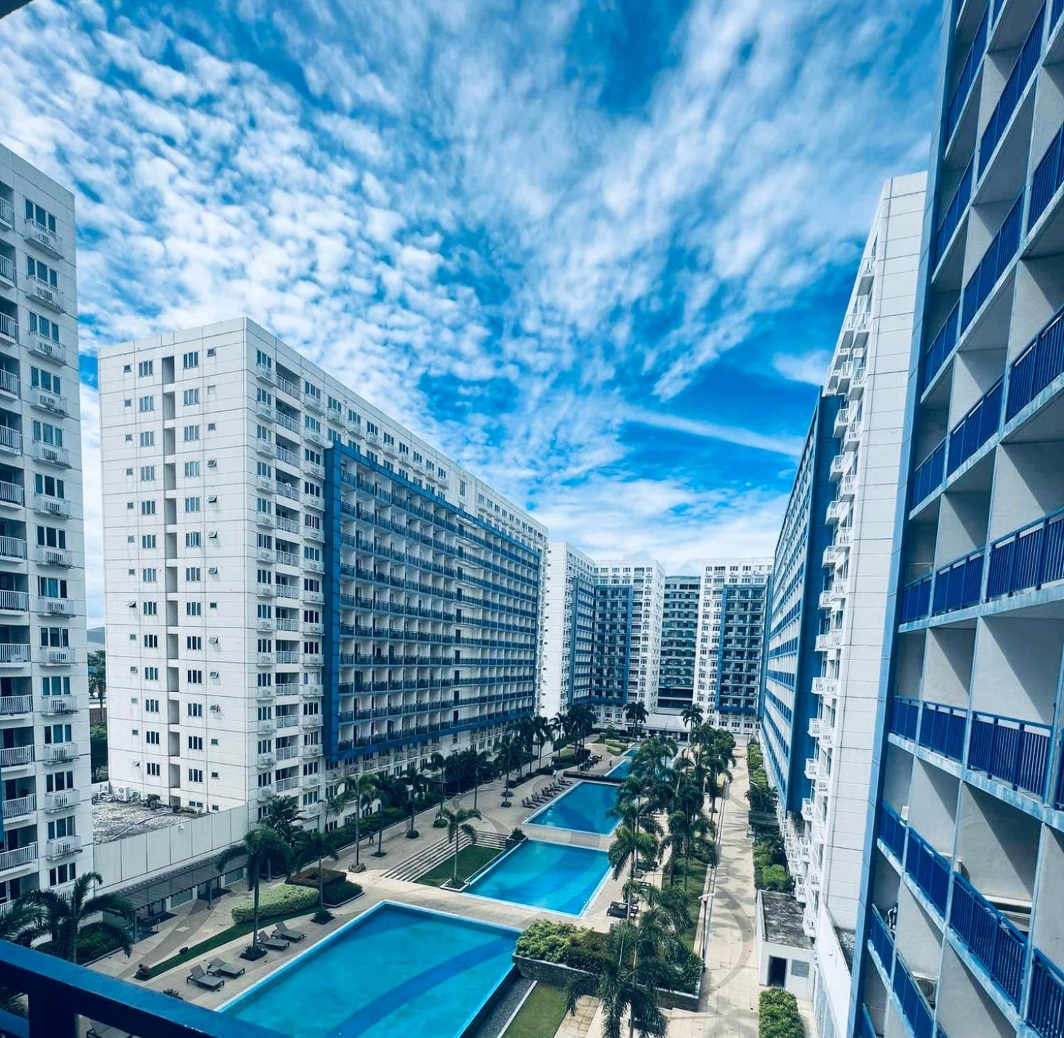 Sea Residences Moa-Eric Apartments Манила Екстериор снимка